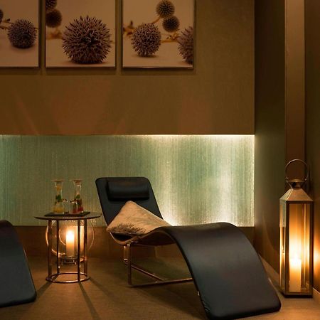 The Westin City Centre Bahrain Manama Exteriör bild The spa at The Dorchester