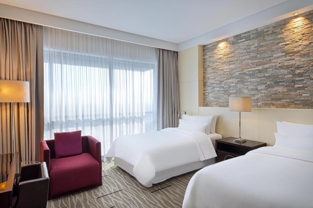 The Westin City Centre Bahrain Manama Exteriör bild Deluxe room