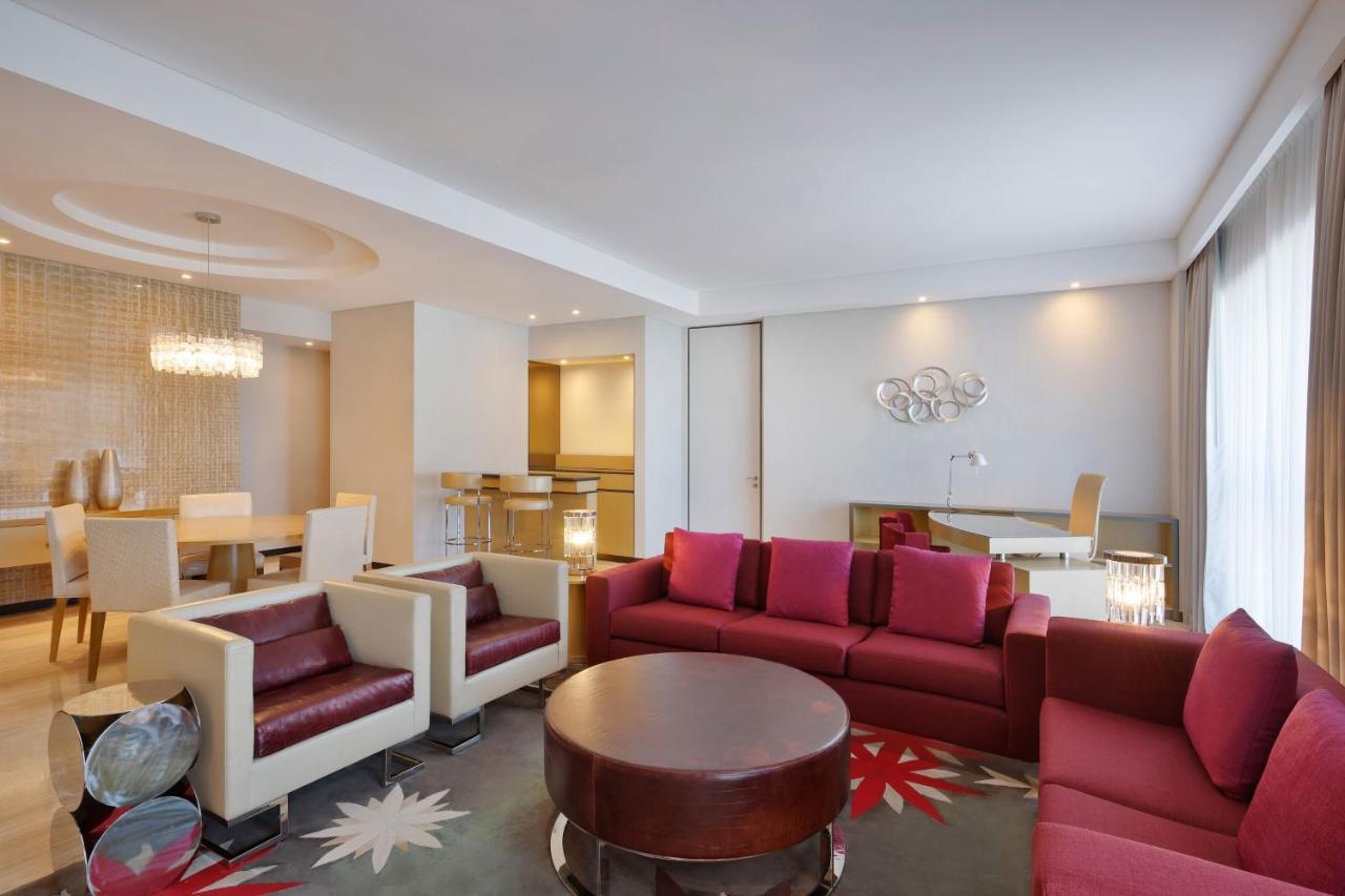 The Westin City Centre Bahrain Manama Exteriör bild