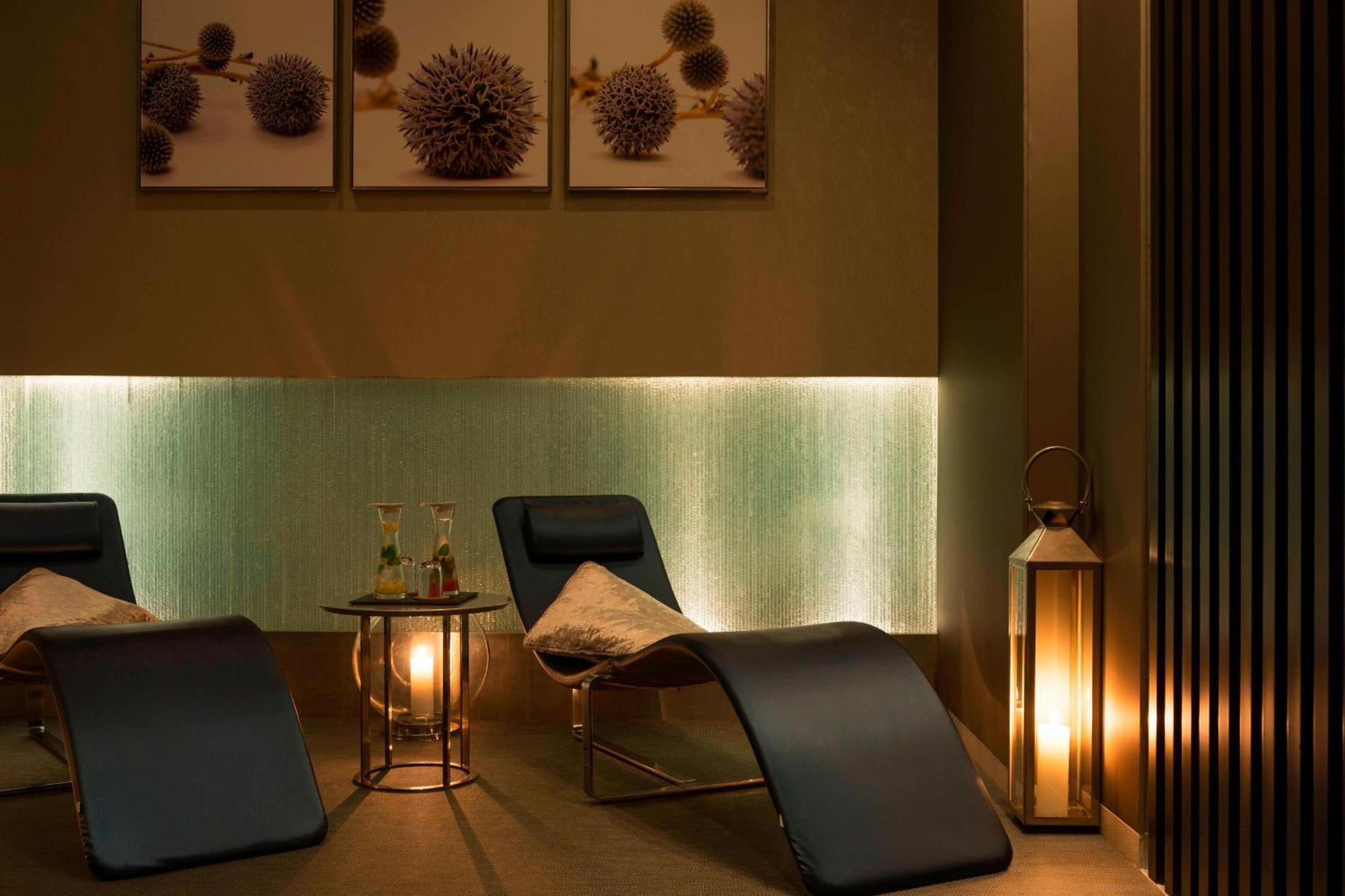 The Westin City Centre Bahrain Manama Exteriör bild The spa at The Dorchester